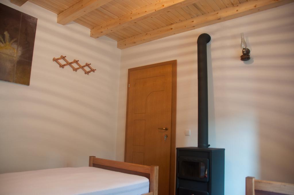Aste Guesthouse Tropoje ห้อง รูปภาพ