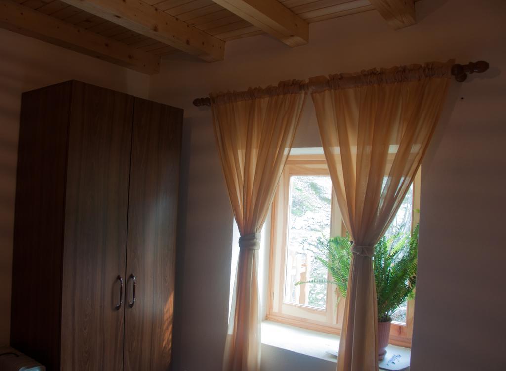 Aste Guesthouse Tropoje ห้อง รูปภาพ