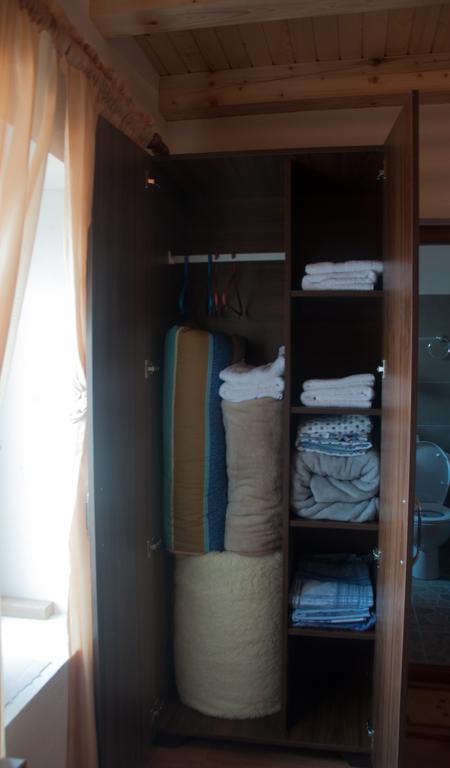 Aste Guesthouse Tropoje ห้อง รูปภาพ